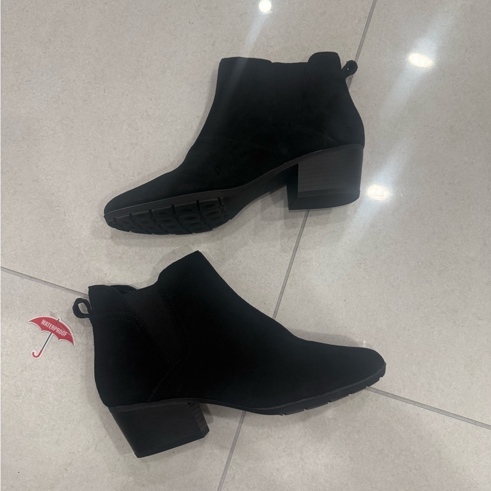 Blondo Elegant Black Ankle Boots